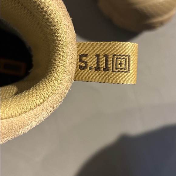 5.11 Tactical Union 6” Waterproof Boots Coyote Tan Men’s Size 13 - Picture 3 of 5